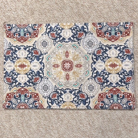 4 pc Painted Spanish Tile Medallion Single Placemats - Picture 4 of 10